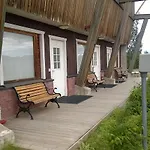 Pensjonat Kartano Kievari 3*
