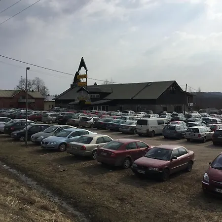بيت ضيافة Kartano Kievari Äänekoski