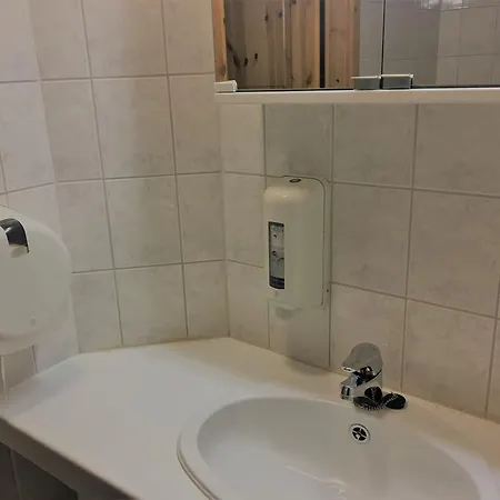 Kartano Kievari 게스트하우스 Äänekoski