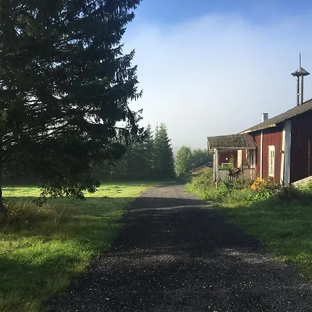 Kartano Kievari בית הארחה